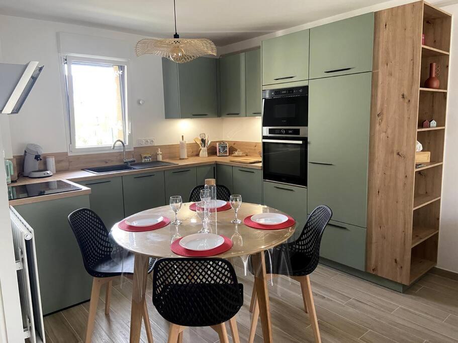 Cancoon - Location Appartement De Vacances Cancale Eksteriør bilde